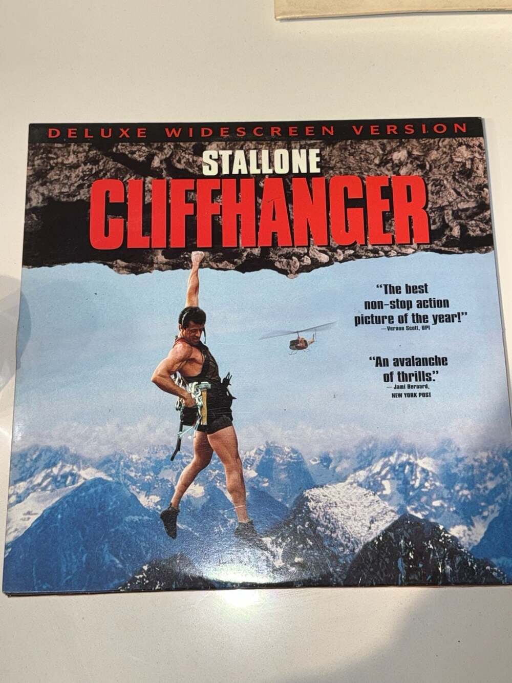 Cliffhanger 1993 Laserdisc LD NTSC Action Stallone Stallone